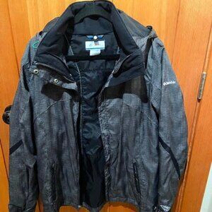 Columbia Gray Striped Women's Sz L Rain Jacket